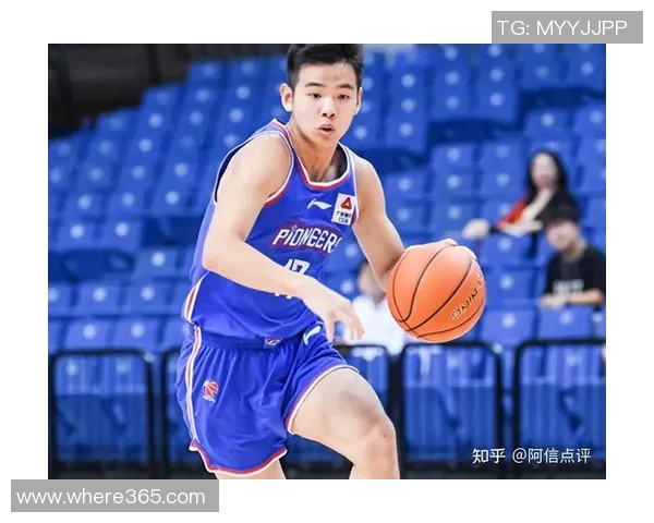 杨瀚森在试错中成长仍需时日期待他未来的突破与进步 杨瀚森在试错中成长仍需时日期待他未来的突破与进步