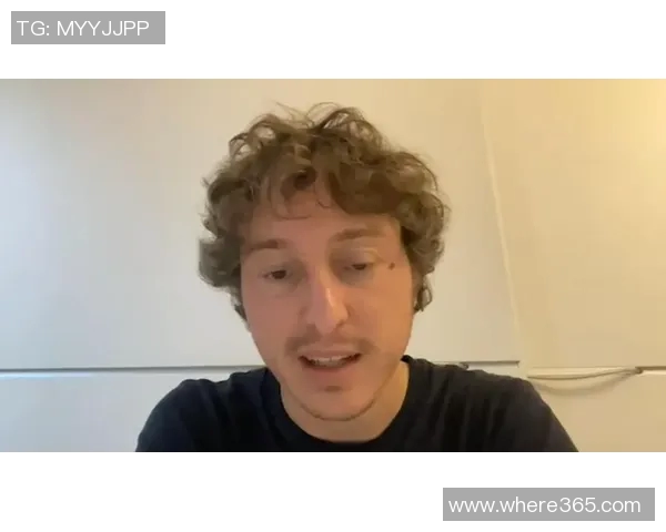 莫雷托透露迈尼昂与米兰续约谈判停滞球员或将明年离队 莫雷托透露迈尼昂与米兰续约谈判停滞球员或将明年离队