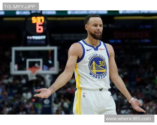 戴尔库里调侃巴特勒演技夸张引发裁判关注的幽默时刻