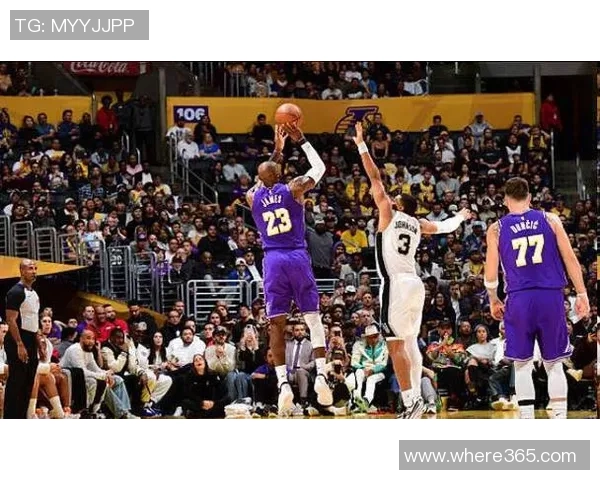 湖人遭遇卡位战失利连跌两名掘金火箭争夺西部前列