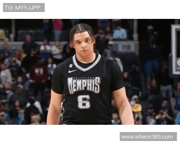 名嘴比尔西蒙斯点评黄蜂队打法有趣期待引入强力内线球员