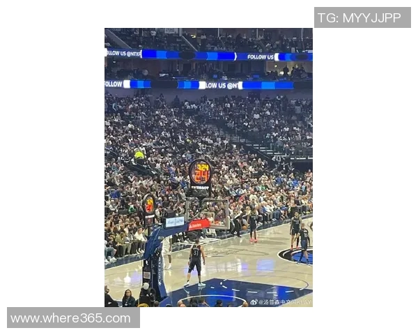 克莱半场表现低迷仅得3分正负值5让球队陷入困境