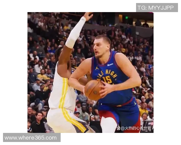 掘金篮板惨遭碾压全场仅得29个黄蜂领先23个前场篮板差距明显