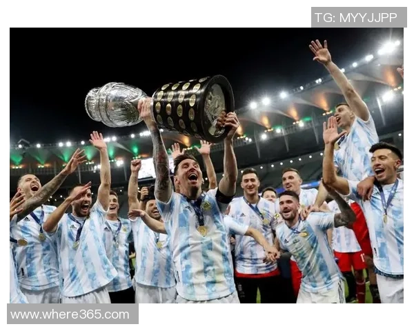 巴萨如何通过财务杠杆实现自救与复兴的艰辛历程