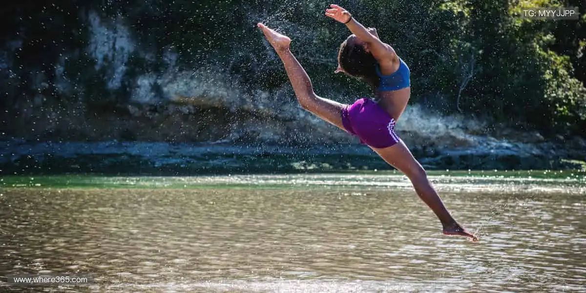 🎧戴上它，沉浸式感受赛场的每一次呼吸！